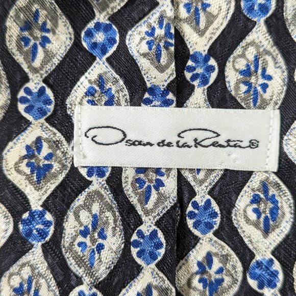Oscar de la Renta 100% silk necktie, black white blue chinoiserie pattern - Picture 4 of 10